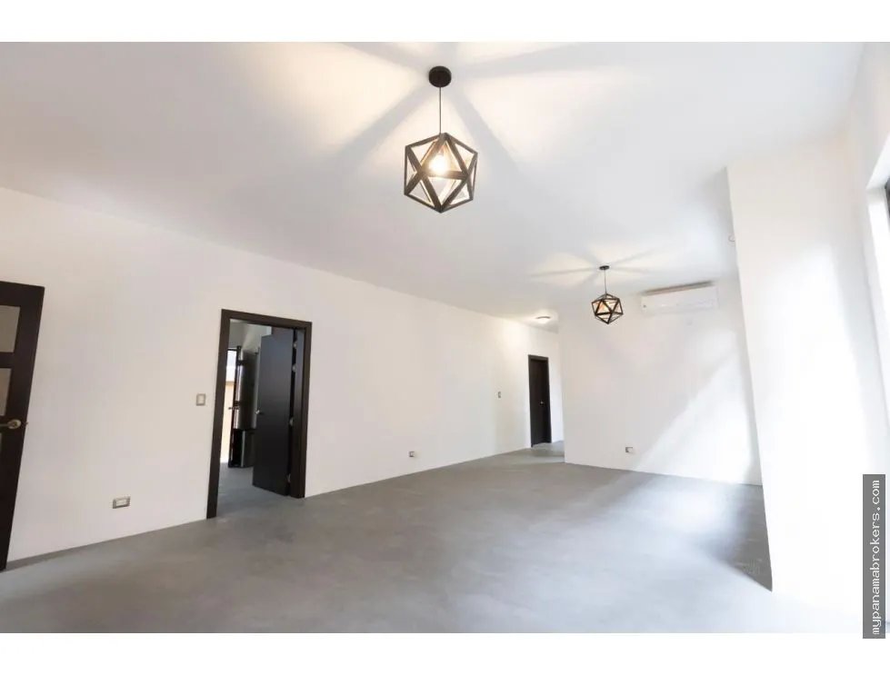 Venta de casa amoblada en residencial el doral, costa sur, panamá