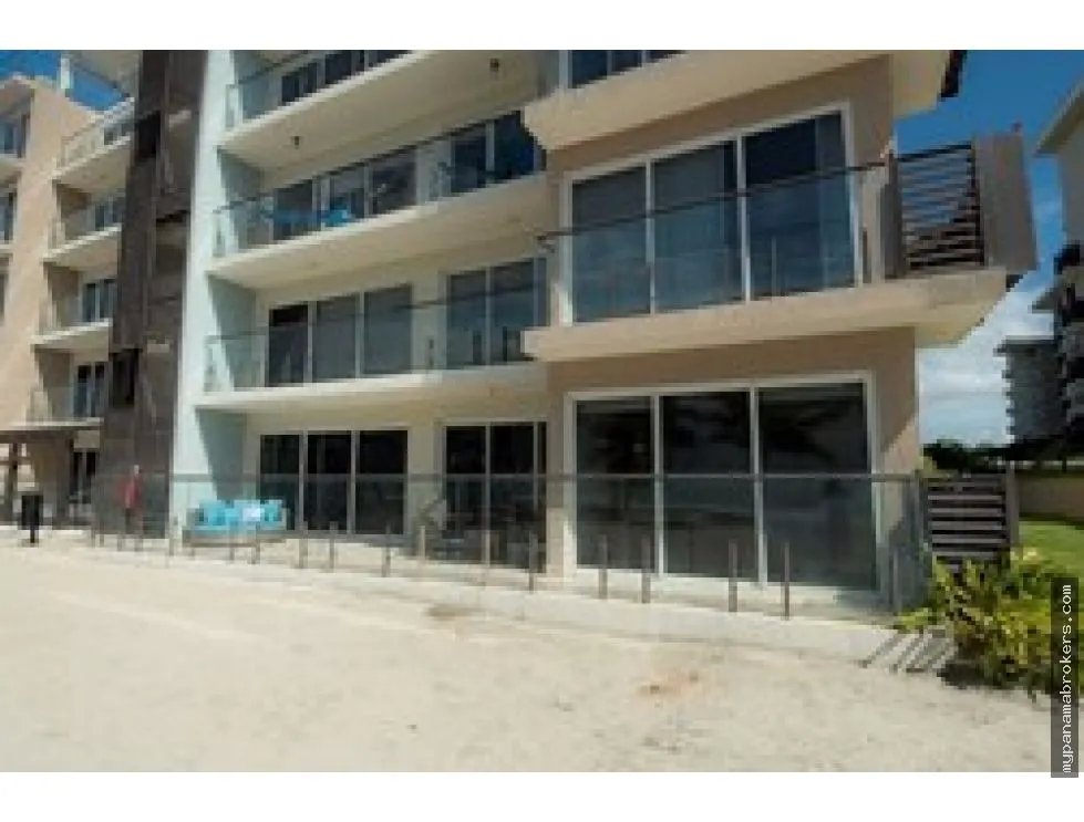 Venta de apartamentos de 2 habitaciones en olas del mar, playa caracol