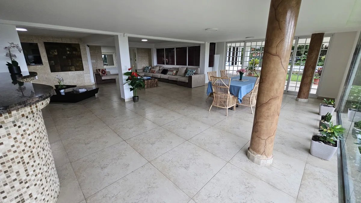 ALQUILER DE APARTAMENTO EN BELLA VISTA