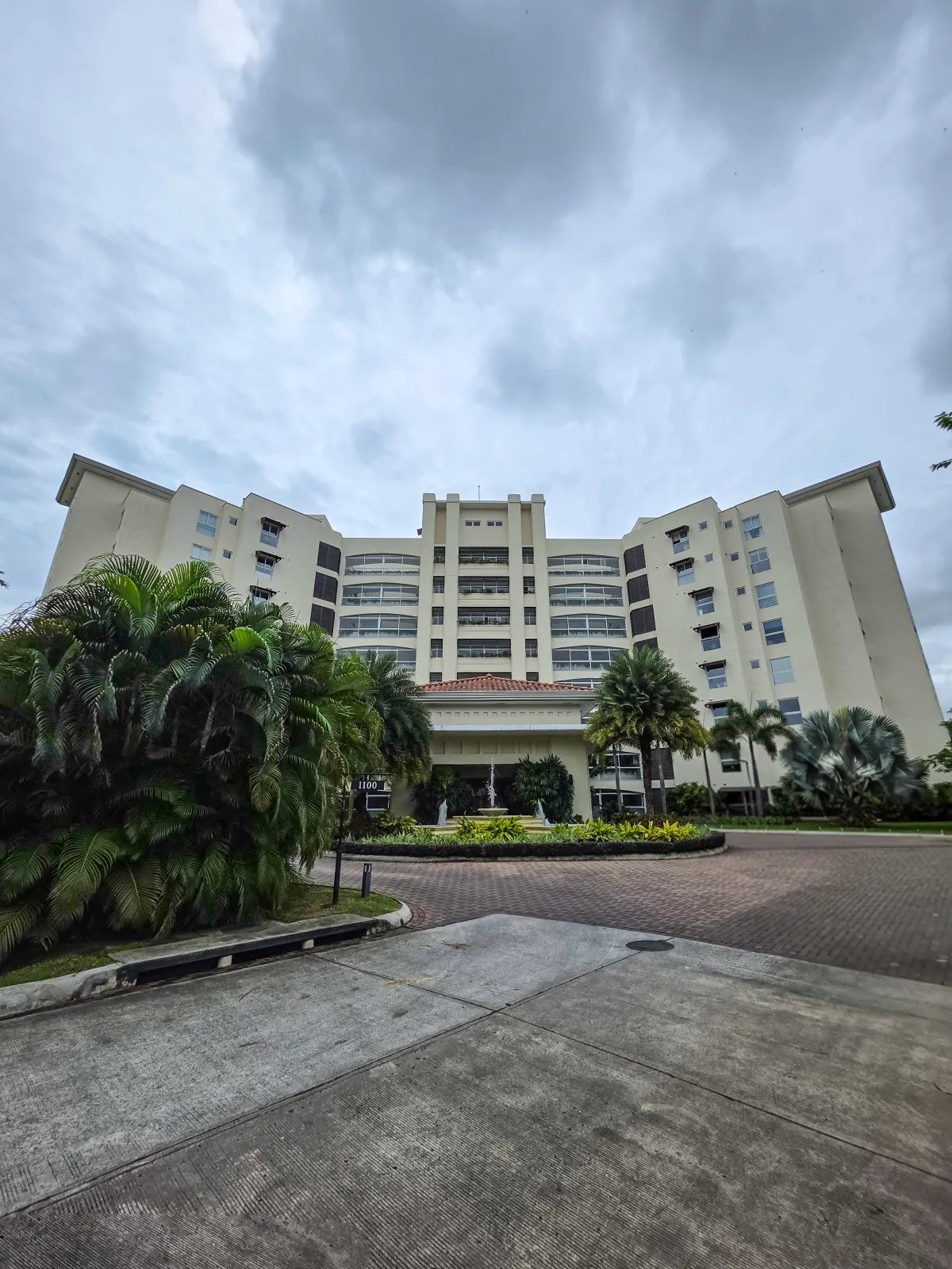 Se Alquila Hermoso Apartamento en Santa María