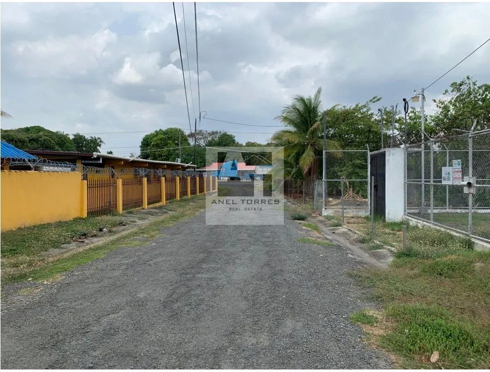 Se Vende Terreno en Victoriano Lorenzo Bejuco.