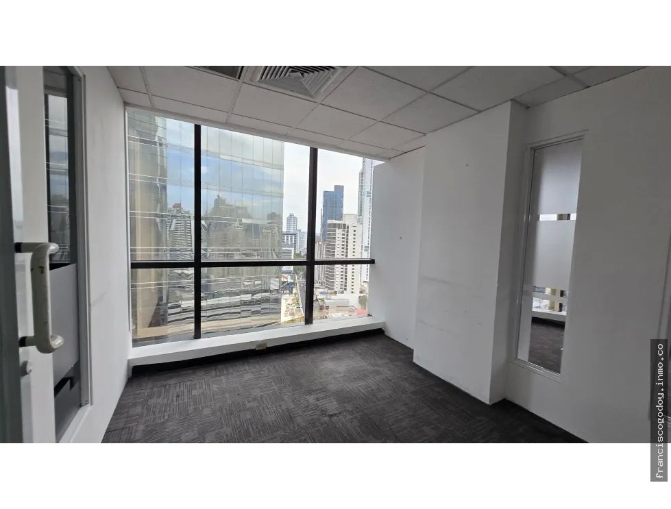 Office for sale in Calle 50