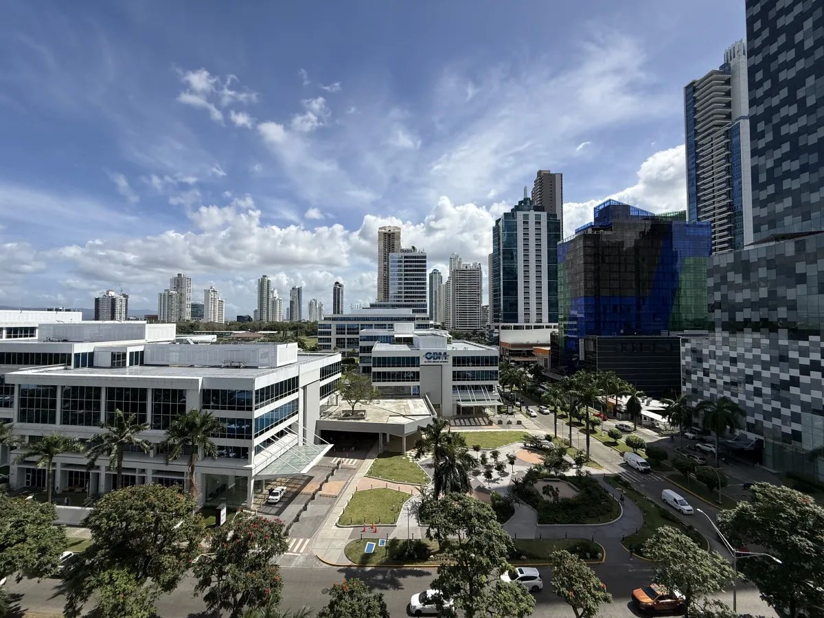 Oficina Amoblada de 138m² en Financial Park, Costa del Este  Corporativa Premium