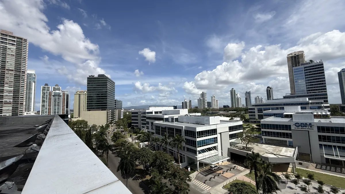 Oficina Amoblada de 138m² en Financial Park, Costa del Este  Corporativa Premium