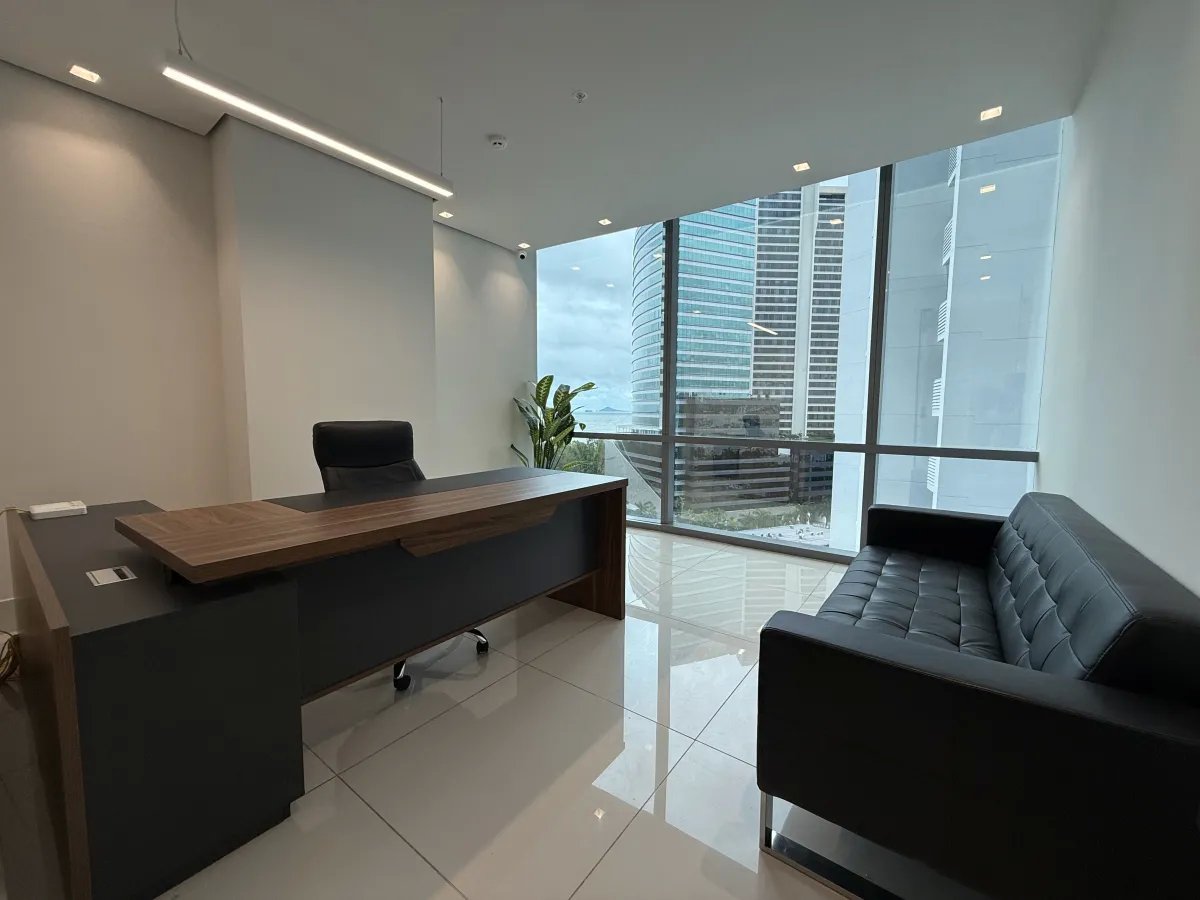 Oficina Amoblada de 140m² en Financial Park, Costa del Este  Corporativa Premium