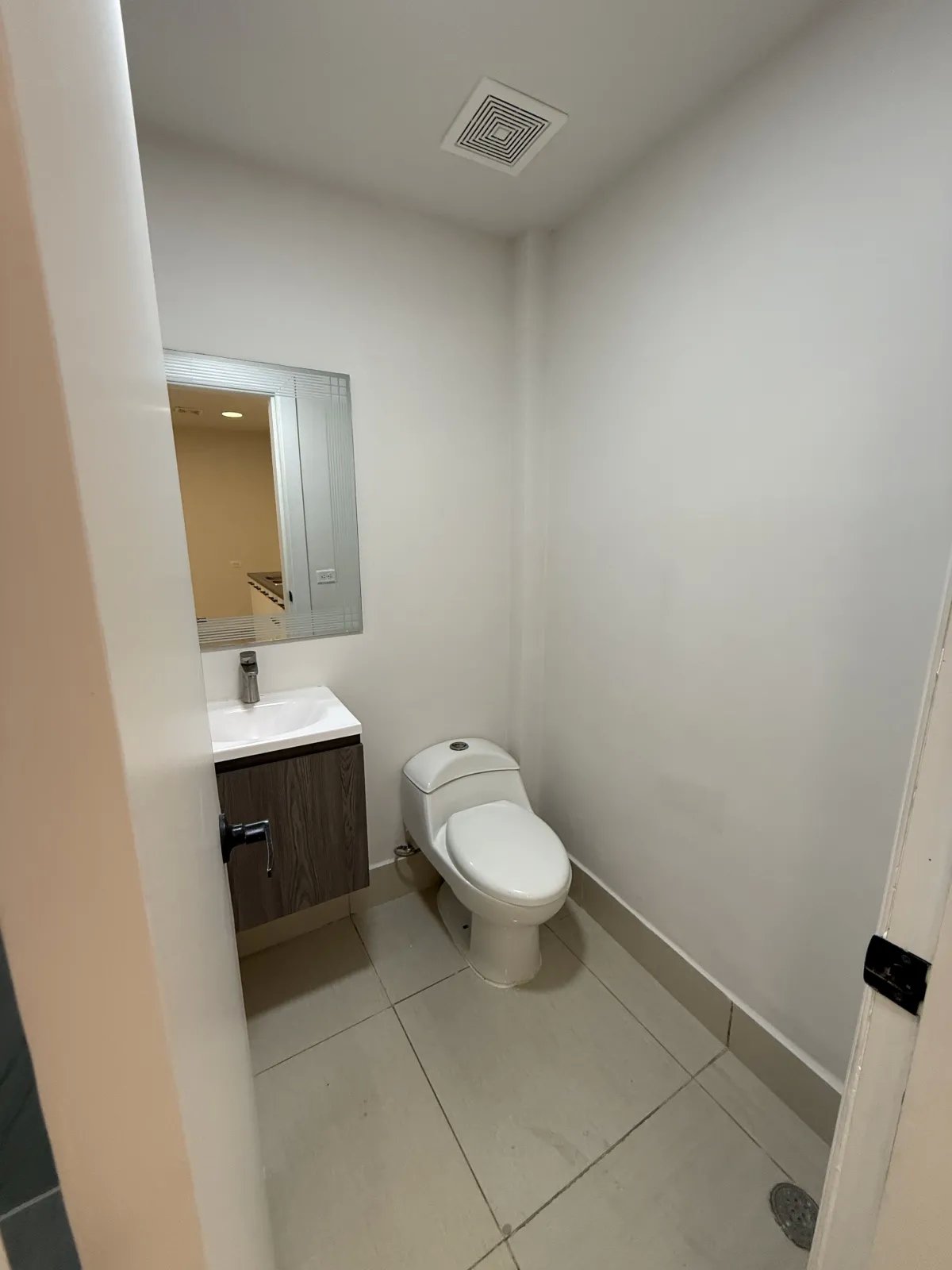 Oficina Amoblada de 140m² en Financial Park, Costa del Este  Corporativa Premium