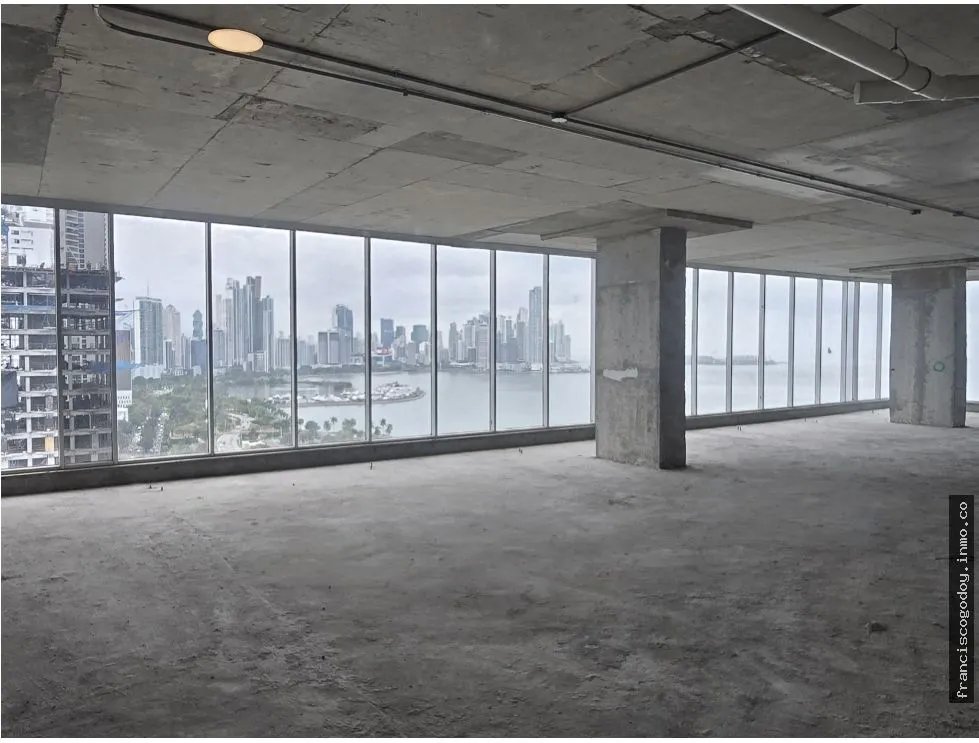 Oficina en Venta en Avenida Balboa