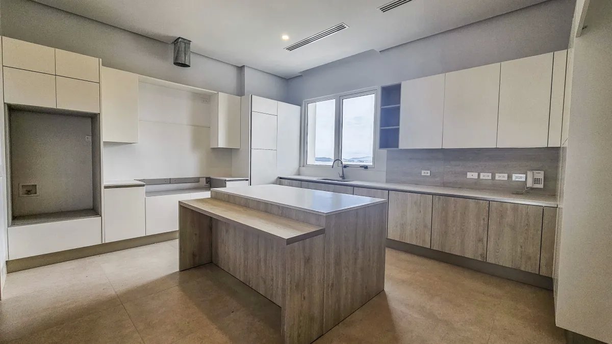 Venta de Penthouse Dúplex con Rooftop Privado en Ocean Reef, 807.77 m²