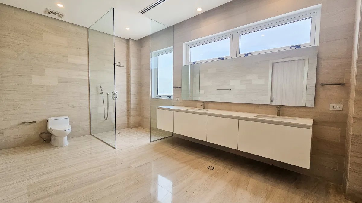 Penthouse Dúplex con Rooftop Privado en Ocean Reef, 718.29 m2