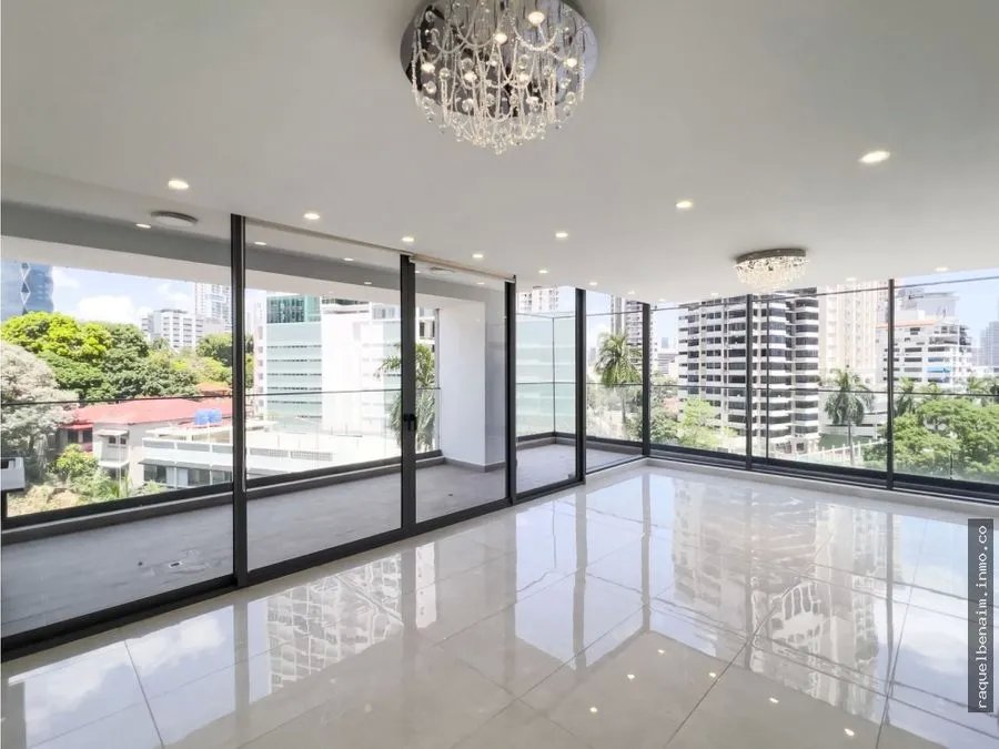 Venta de apartamento en Bella Vista, 195 m2