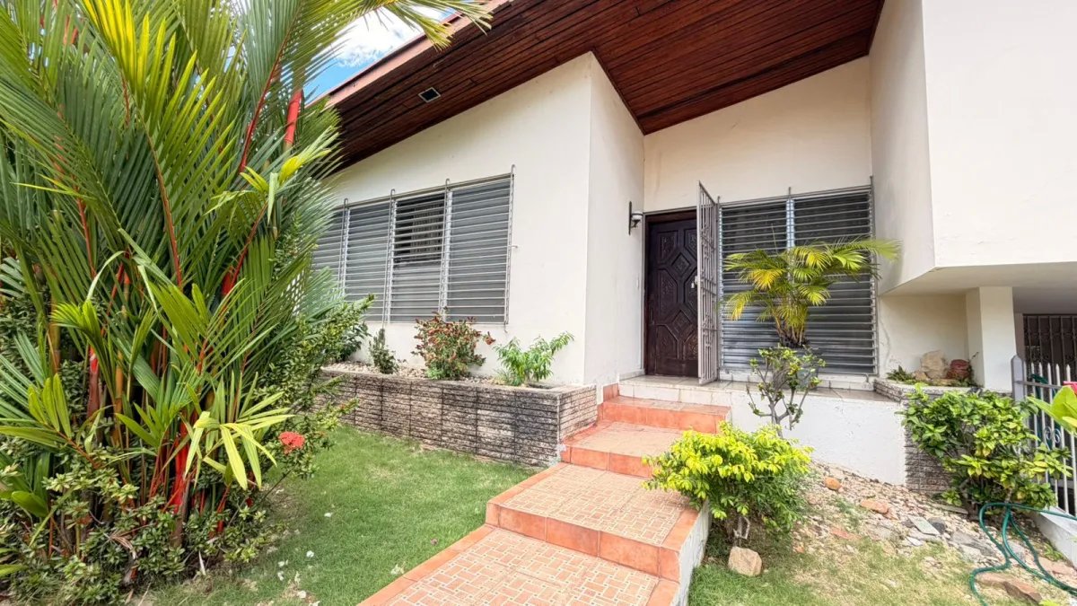 Venta de casa en San Francisco - Villa Lilla