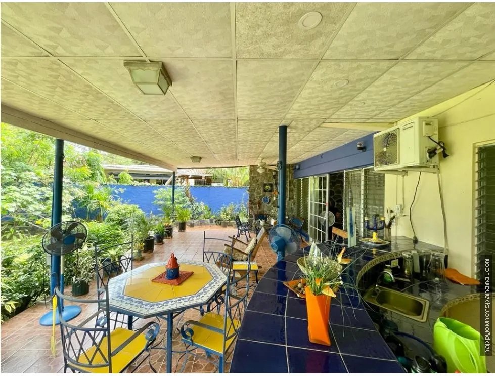 Venta de Casa en Las Cumbres.