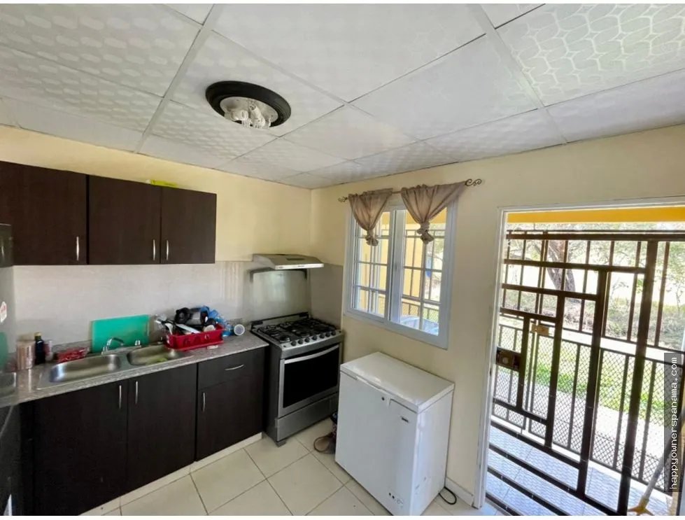 Venta de Casa en Urbanización Los Bosques, Las Tablas.