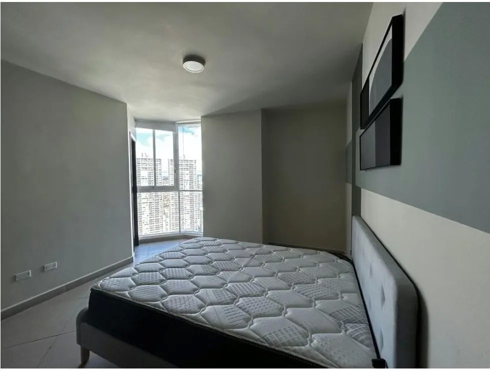 Alquiler de apartamento amoblado en PH Country Club, Costa del Este