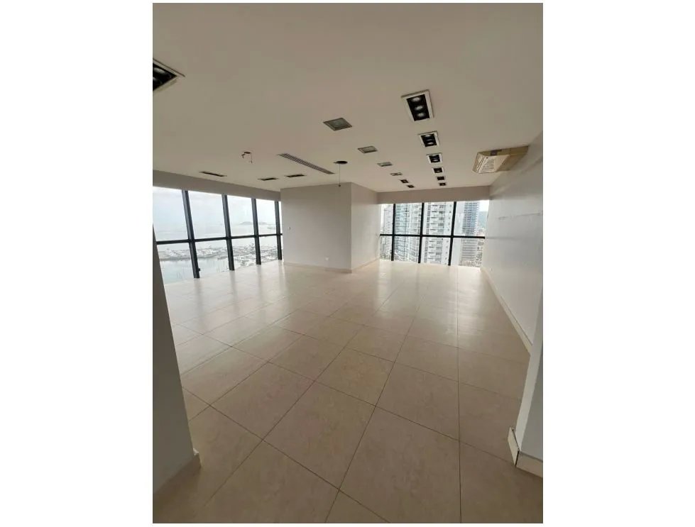 Venta de local comercial en Calle 50