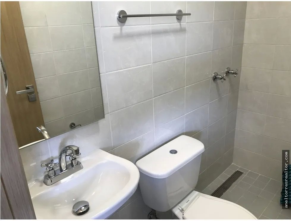Se vende casas en Panamá Pacífico.