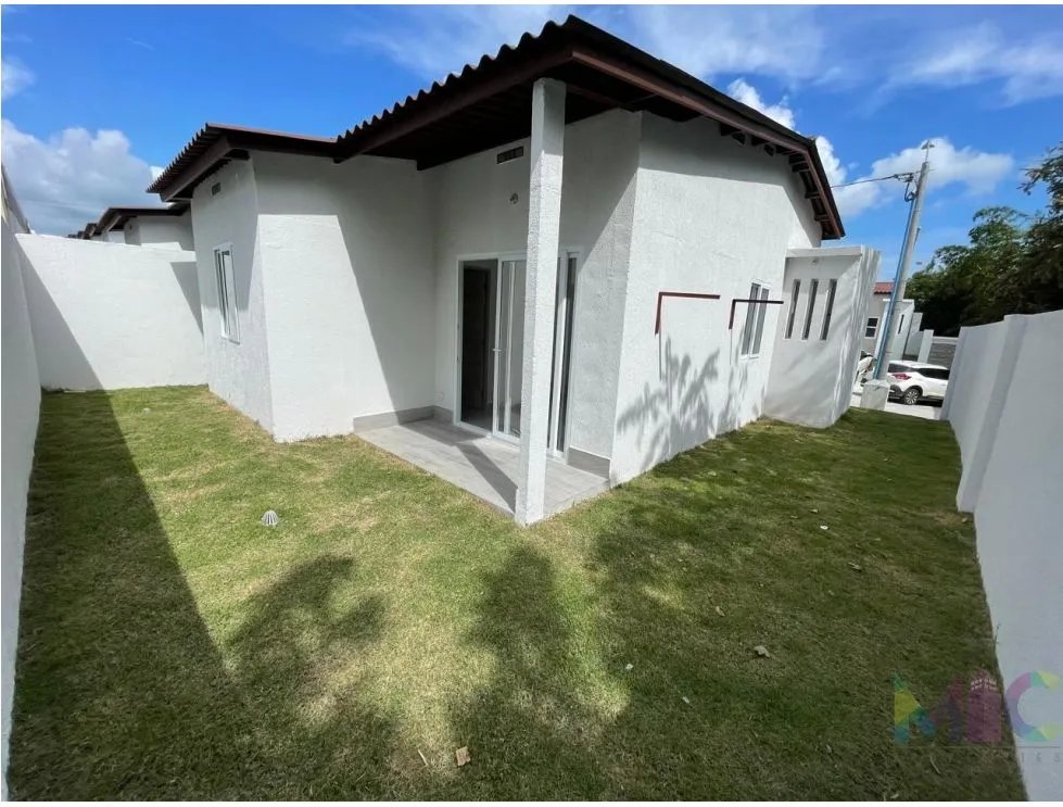 Se Alquila Casa en Viveros del Pacifico , San Carlos