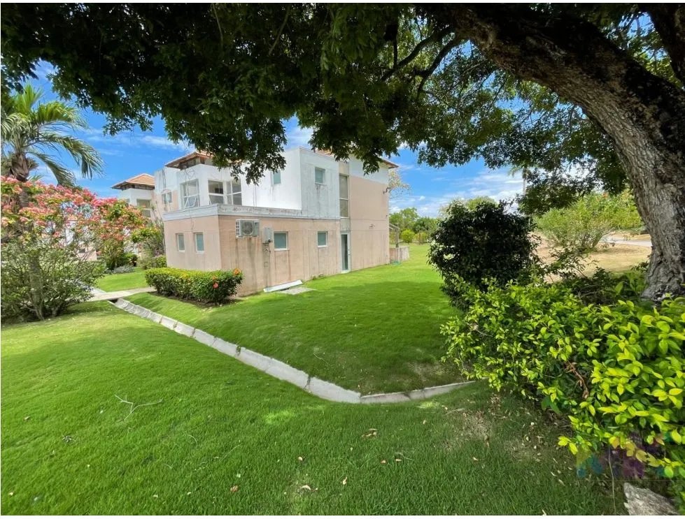 Se Vende Casa en Villas del Decameron , Rio Hato