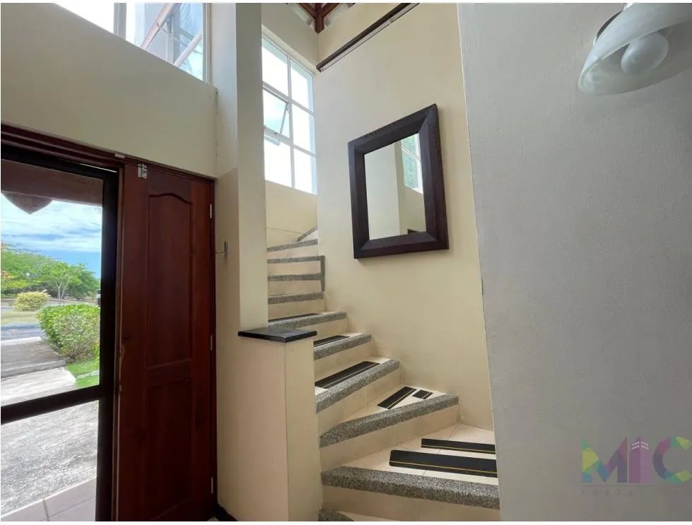 Se Vende Casa en Villas del Decameron , Rio Hato