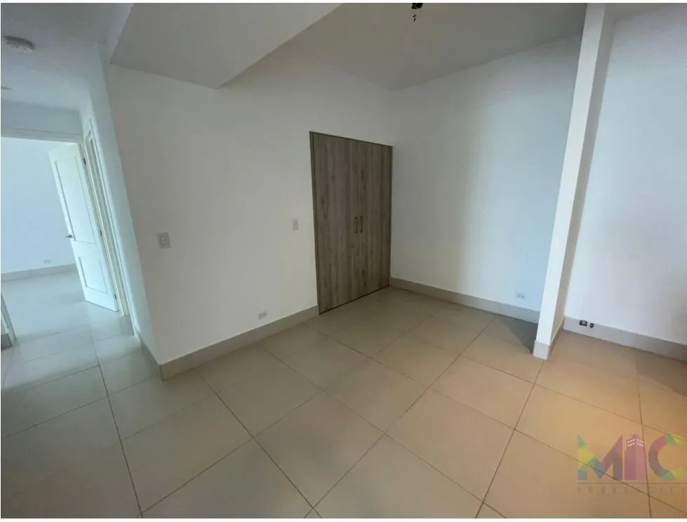 Se Vende Apartamento en Puanta Caelo , san carlos