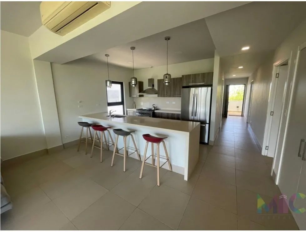 Se Vende Villa en Punta Caelo