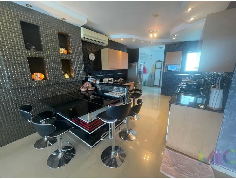 Se Vende Apartamento en Playa Blanca