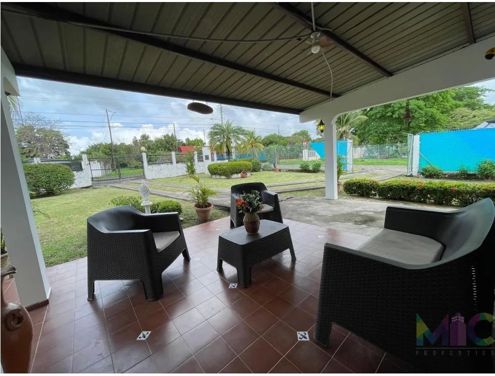 Se vende residencia de playa - Gorgona
