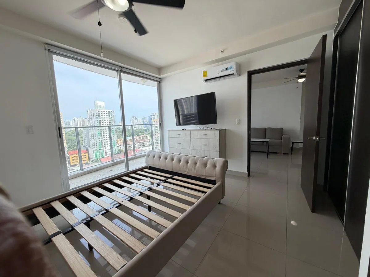Venta Apartamento amoblado en PH San Roque, Via España