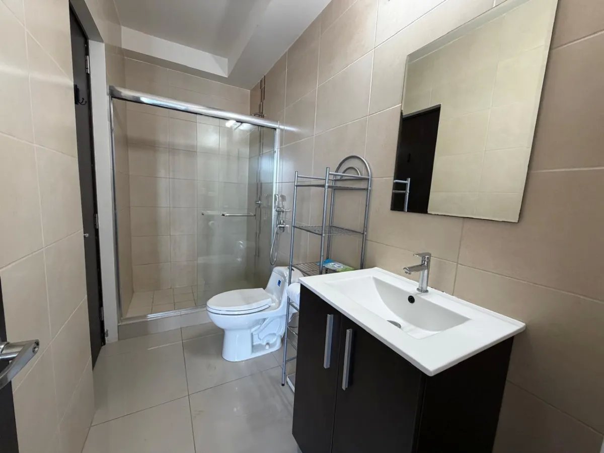 Venta Apartamento amoblado en PH San Roque, Via España