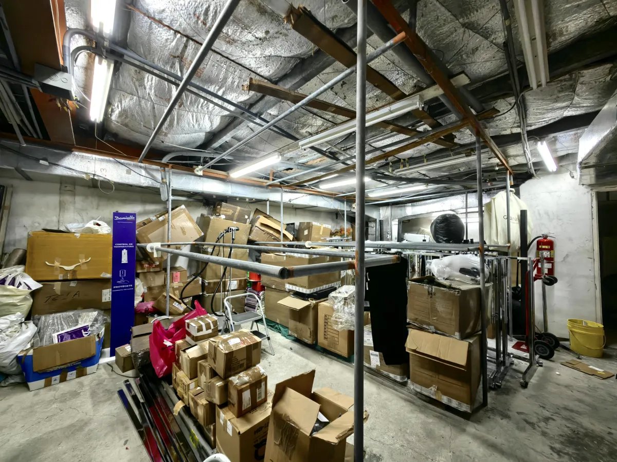 Commercial Space for Sale in Dorado Mall