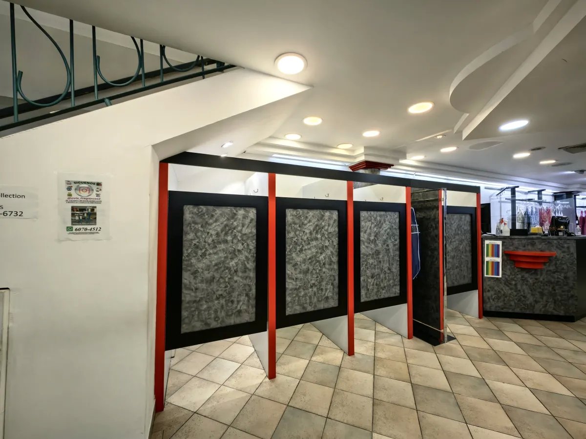 Commercial Space for Sale in Dorado Mall