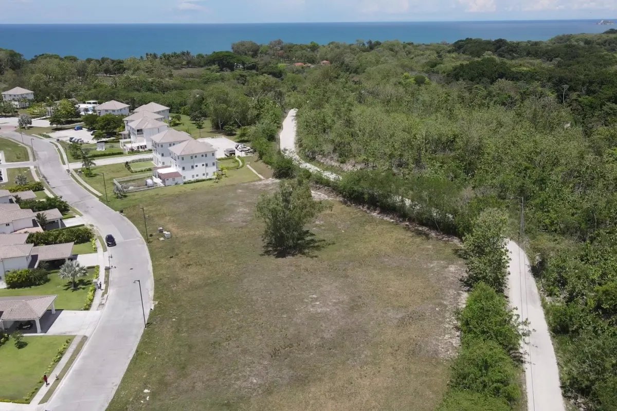 En venta terreno en Gatún, Bijao Beach Club  Residences