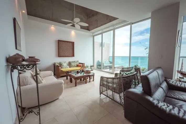 Penthouse for sale in PH Vitri, Costa del Este
