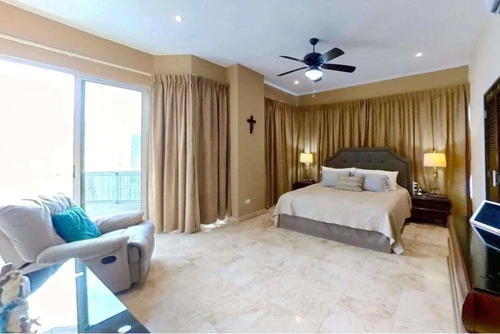 Se Vende Penthouse, PH Pacific Coast, San Francisco