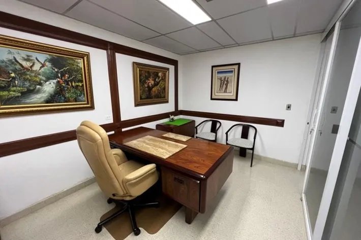 Se alquila Consultorio en Paitilla