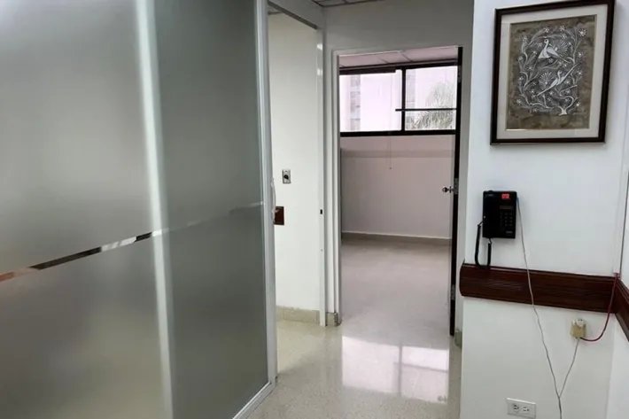 Se alquila Consultorio en Paitilla