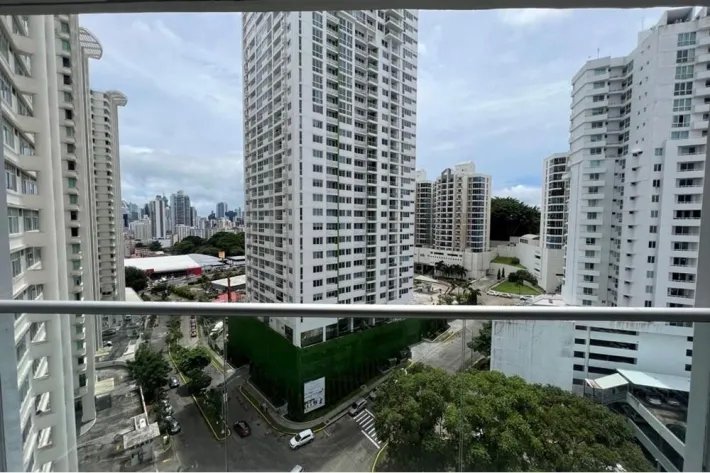 En venta apartamento en PH Vivendi Green, Plaza Edison, Betania