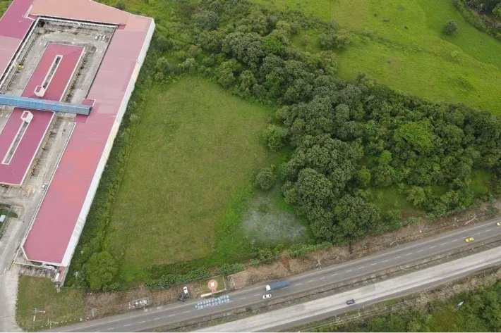 Se vende terreno comercial en Pacora