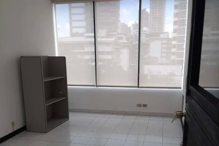 Se Vende Oficina en Calle 50, Ciudad de Panamá