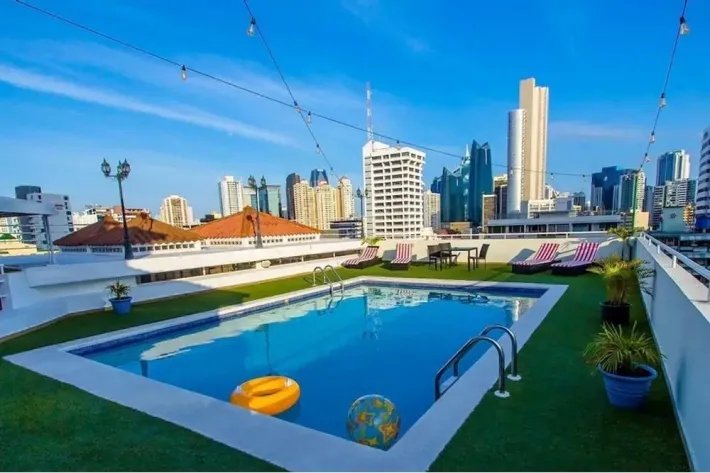 Hotel for sale in El Cangrejo, Panama City