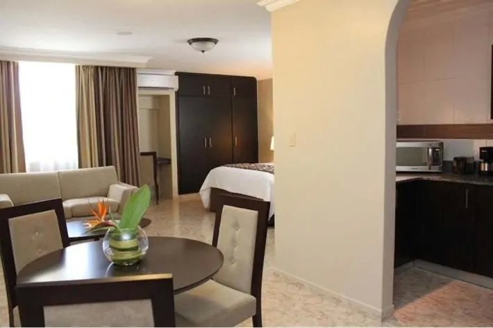 Hotel for sale in El Cangrejo, Panama City