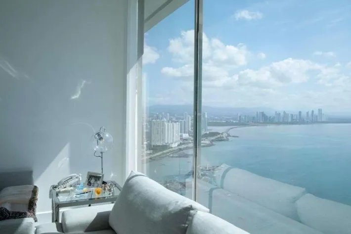 Luxury Penthouse for sale in Venetian Tower, Punta Pacifica