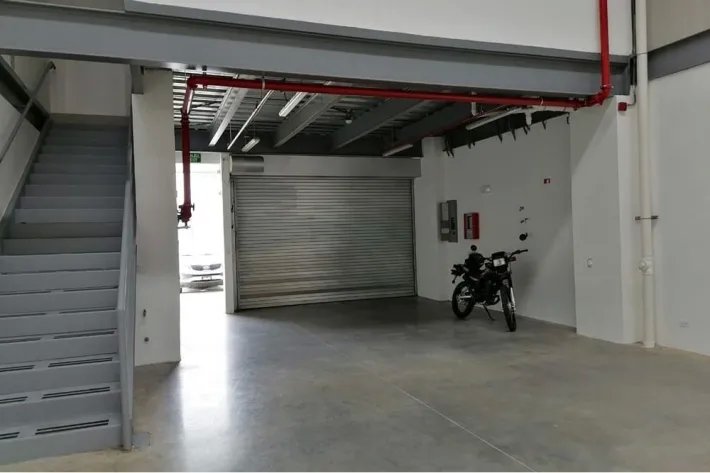 Alquiler de Ofibodega en Panama Viejo Buisness Center