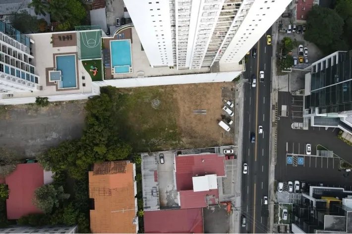 Se Vende Lote en Obarrio, Bella Vista