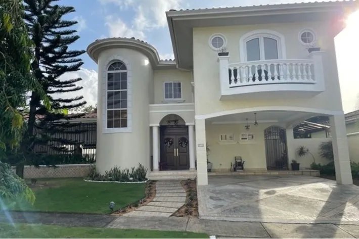 House for sale in Rainforest Villas, Betania