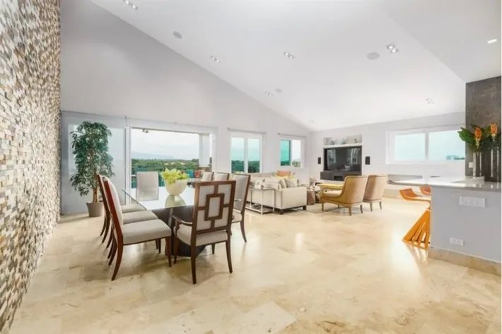 Se Vende Penthouse en Punta Barco Village, San Carlos