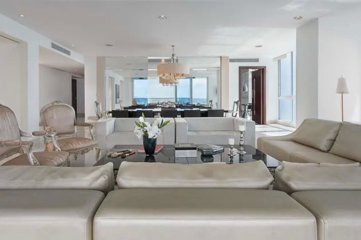 Venta de Lujoso Apartamento en The Point, Paitilla