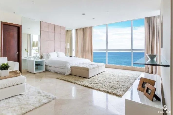 Venta de Lujoso Apartamento en The Point, Paitilla