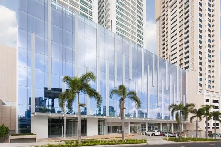 venta de Apartamentos en The Towers San Francisco