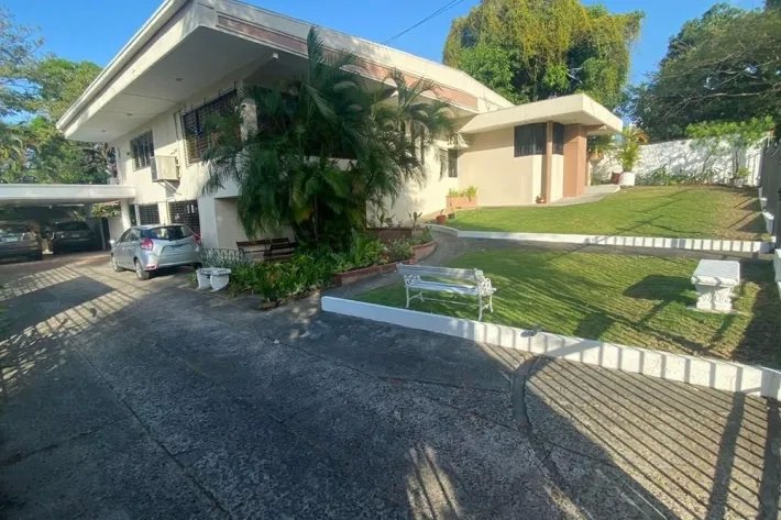 Venta de casa en Altos del Golf, Panamá